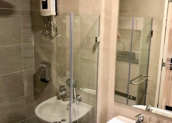 By Sea Residences Near Moa 02 *
