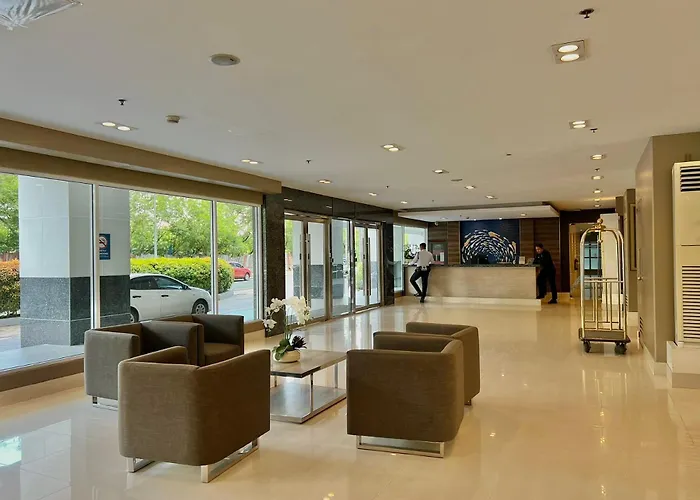 By Sea Residences Near Moa 02 Apartamento Manila